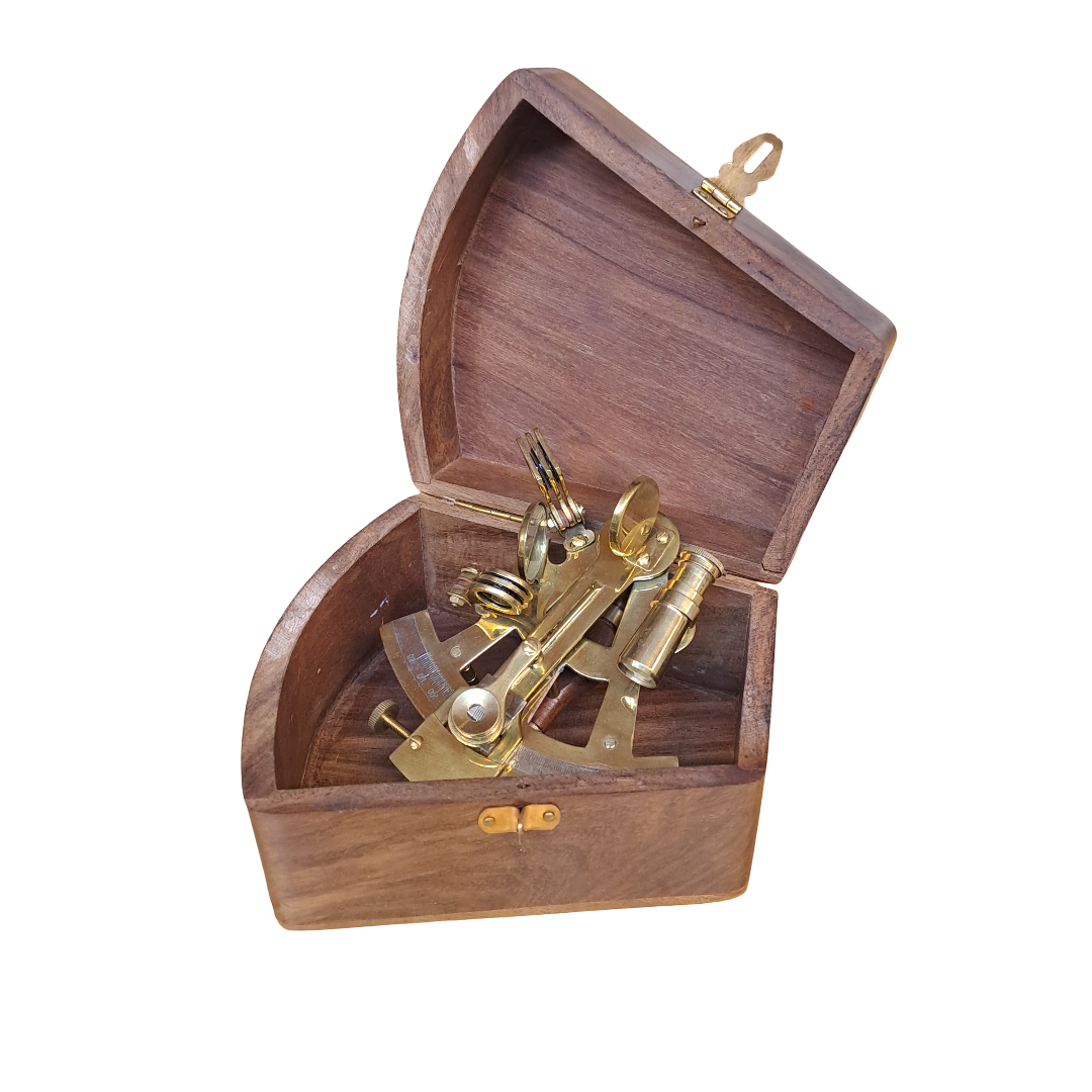 Sextant 12cm aus Messing in Holzbox / nicht für die Navigation !